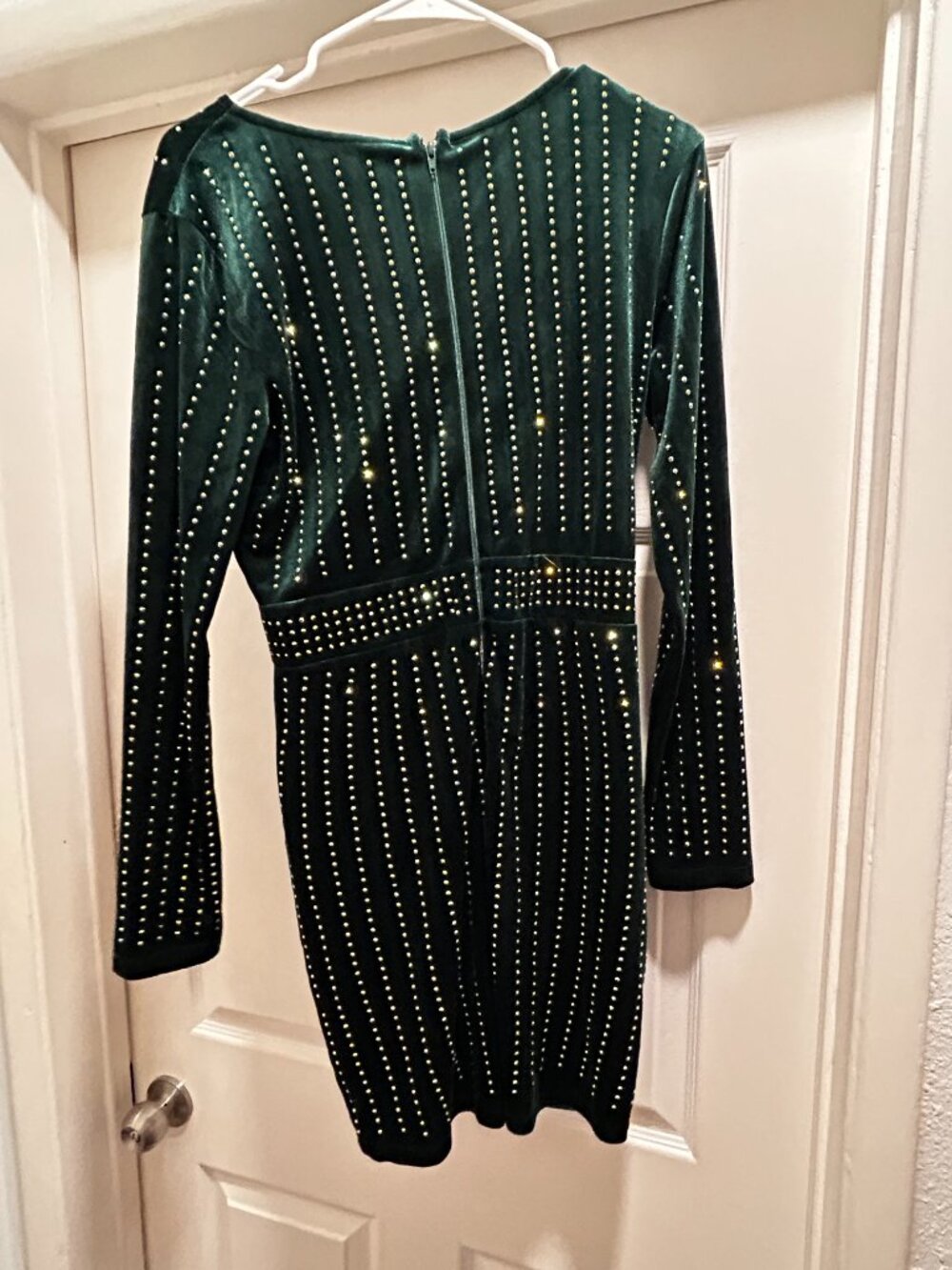 Windsor Emerald Velvet Gold-Studded Dress - L - Picture 4 of 4